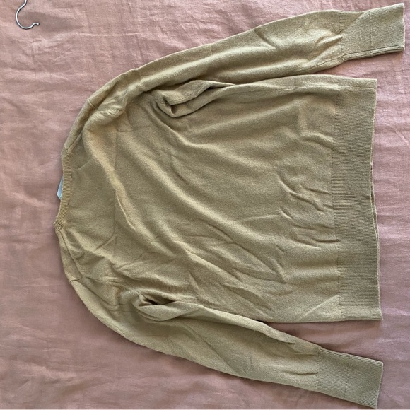 Never worn Everlane Cashmere Tan Sweater - Picture 2 of 5